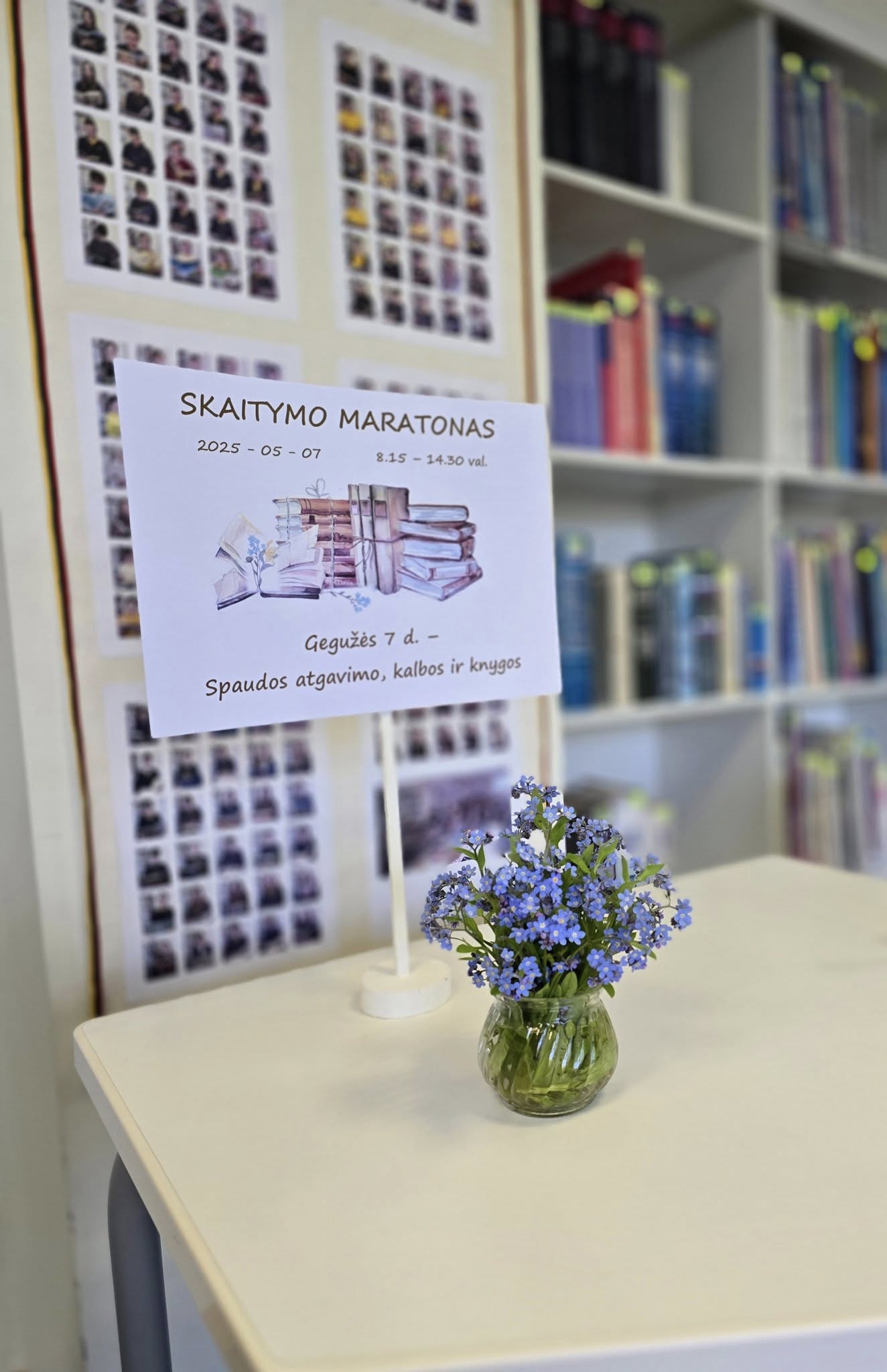 Gegužės 7 - spaudos atgavimo, kalbos ir knygos diena