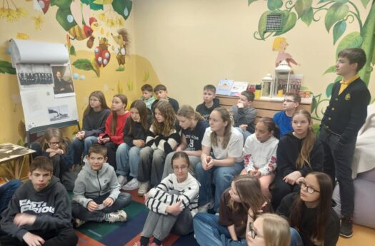 Panevėžio E. Mezginaitės viešosios bibliotekos filiale „Židinys“