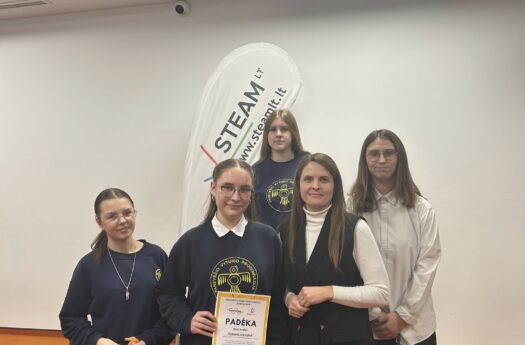 Mokinės iškovojo 2-ąją vietą protų mūšyje