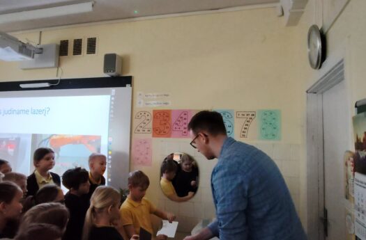 Pamoka apie lazerius