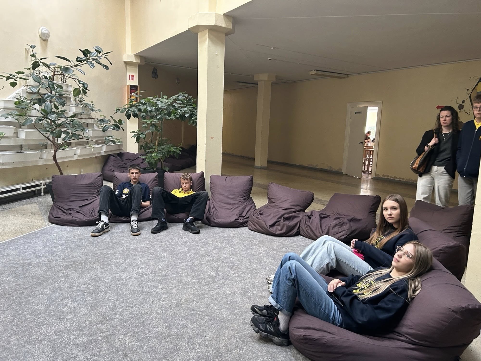 Aštuntokai lankėsi atvirų durų dienoje