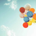 Džiaugiamės ir sveikiname