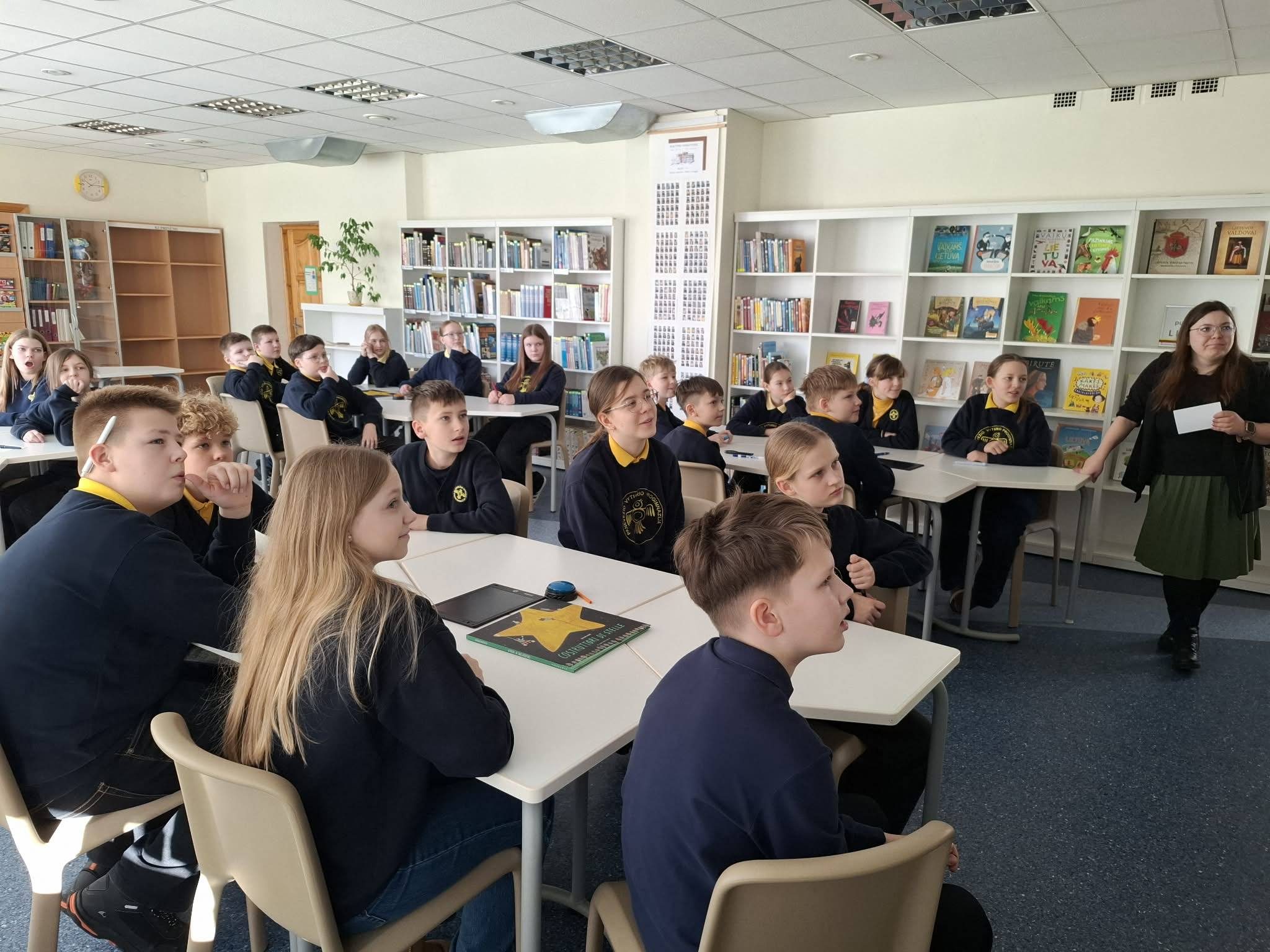 Penktokai - tyliųjų knygų įžodintojai