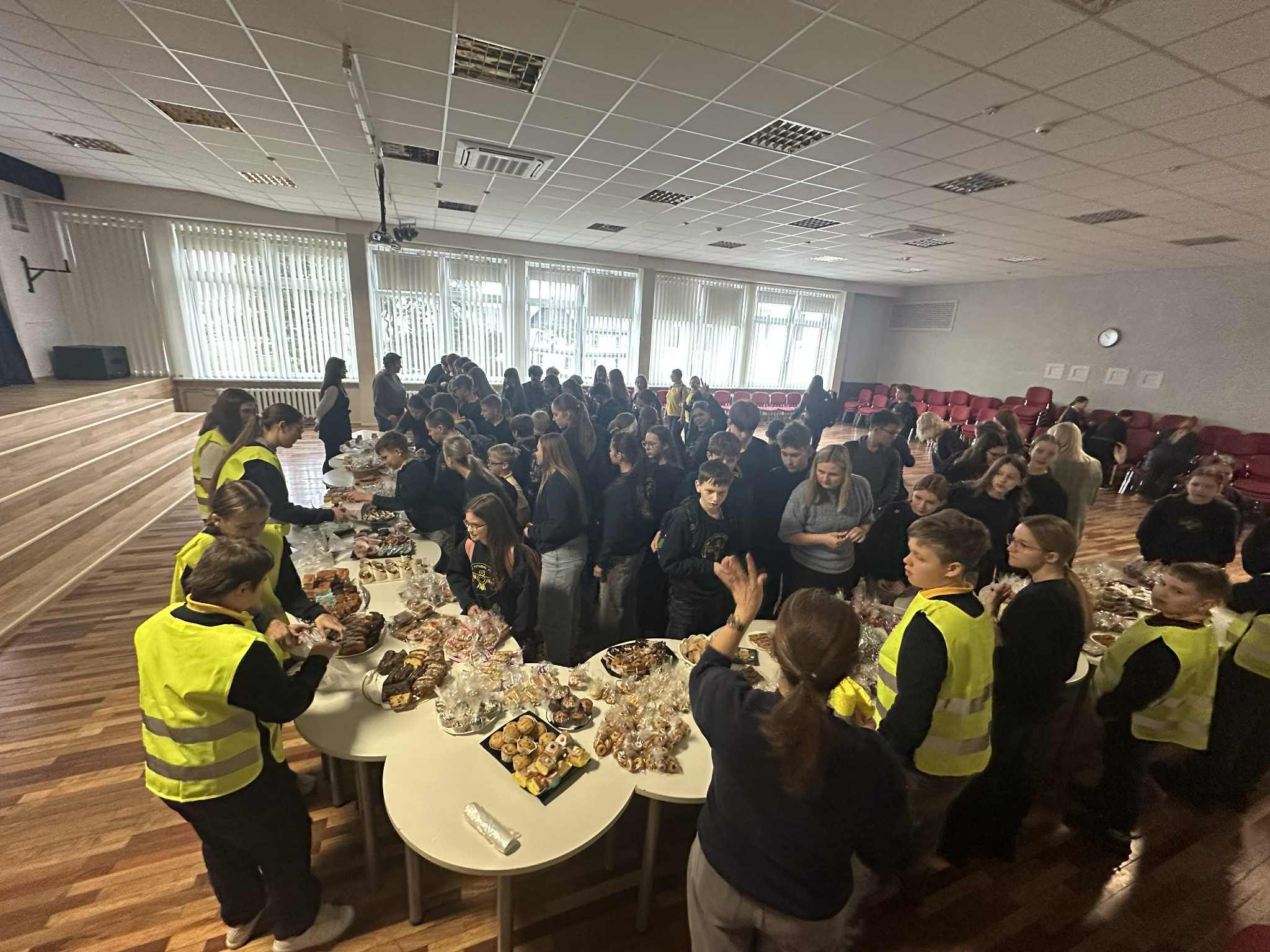 Pyragų diena mokykloje