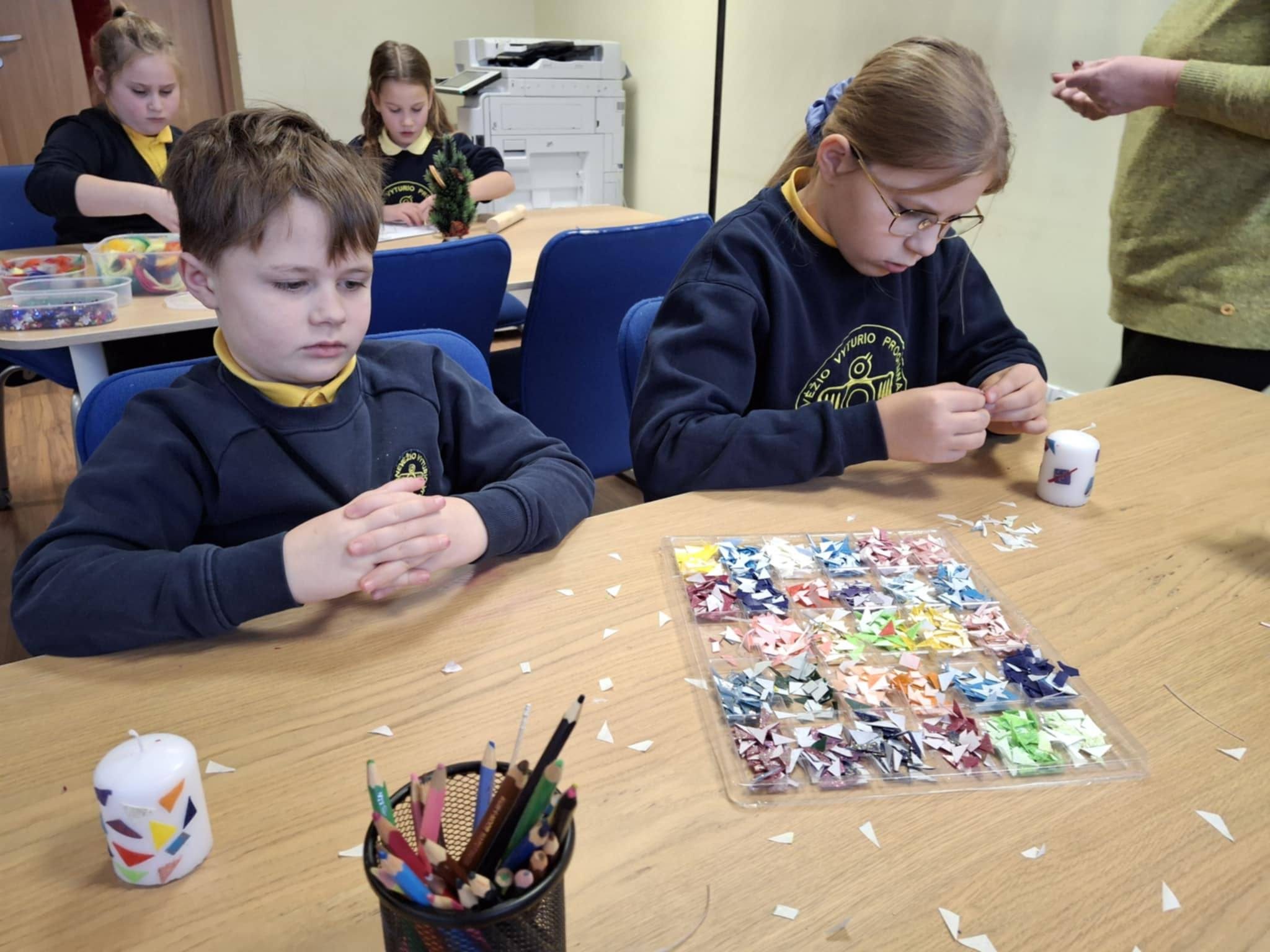 Trečiokai elfų dirbtuvėse